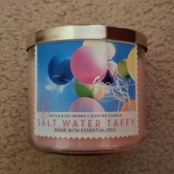 Salt Water Taffy 3-Wick Candle - Picture 2 of 4